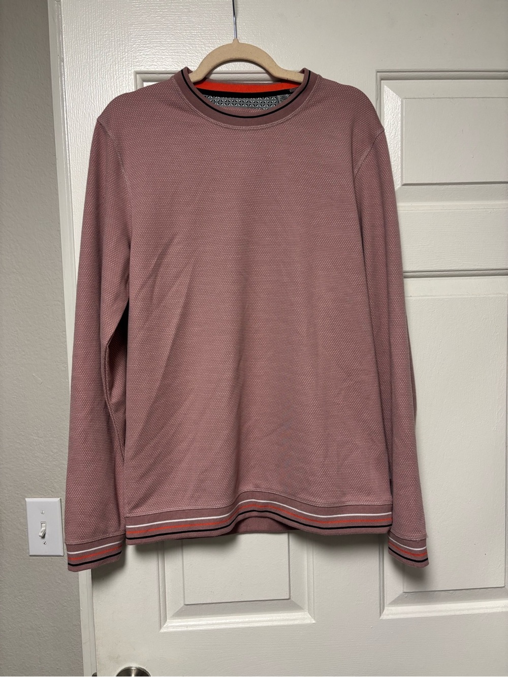 Ted Baker London Women's Crewneck Sweatshirt in Dusty Rose with Stripe Trim